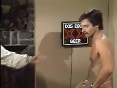 Волосатые киски, Большие сиськи, Ретро порно Nina Hartley in one of her first classic porn films
