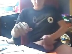 twink smoking 420 and jerking