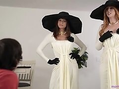 We Swap Our Busty Vampire Stepmoms - S2:E6 - Momlover