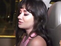 Публичный секс, Большие сиськи Gia Paige fucks a stranger on rainy day