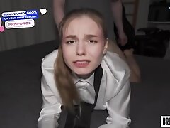 Брюнетки, Женские ноги, Молоденькие Bent Over In The Office - Rough Doggystyle Made Her Scream - Silvia Wise