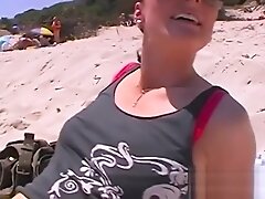 Milf die Muschie rasiert