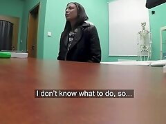 Fake Hospital Dirty Doctor stretches fit babes pussy