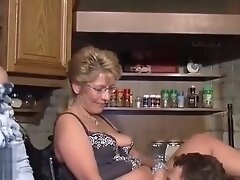 h0003_200GANA-2203-deriheru-nanpa1