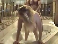 Любительское, Толстушки, Межрасовый Bbw amateur wife gets 2 creampies from a black guy