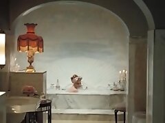 Amy Adams - Miss Pettigrew Lives for a Day (2008)