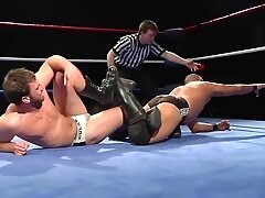 Hot Wrestling Men: Gulak vs Greek God