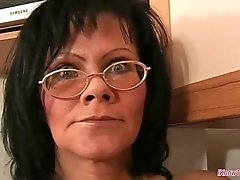 Russian nailing mom Bella, 54 y.o. - mother i´d like to fuck