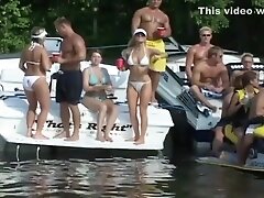 Spring Break Hoes Want To Be Number One