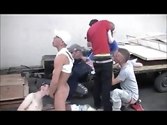 Отсос, Групповой секс, Дрочат Drei plus drei