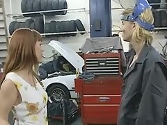 Секс игрушки, Сперма везде, Страпон Lesbian Gang Bang