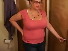 mature bbw burping and farting