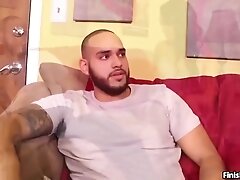 Брюнетки, Дрочат, Большие сиськи Gia Vendetti In Hot Latina Step Sister Tugs Bro